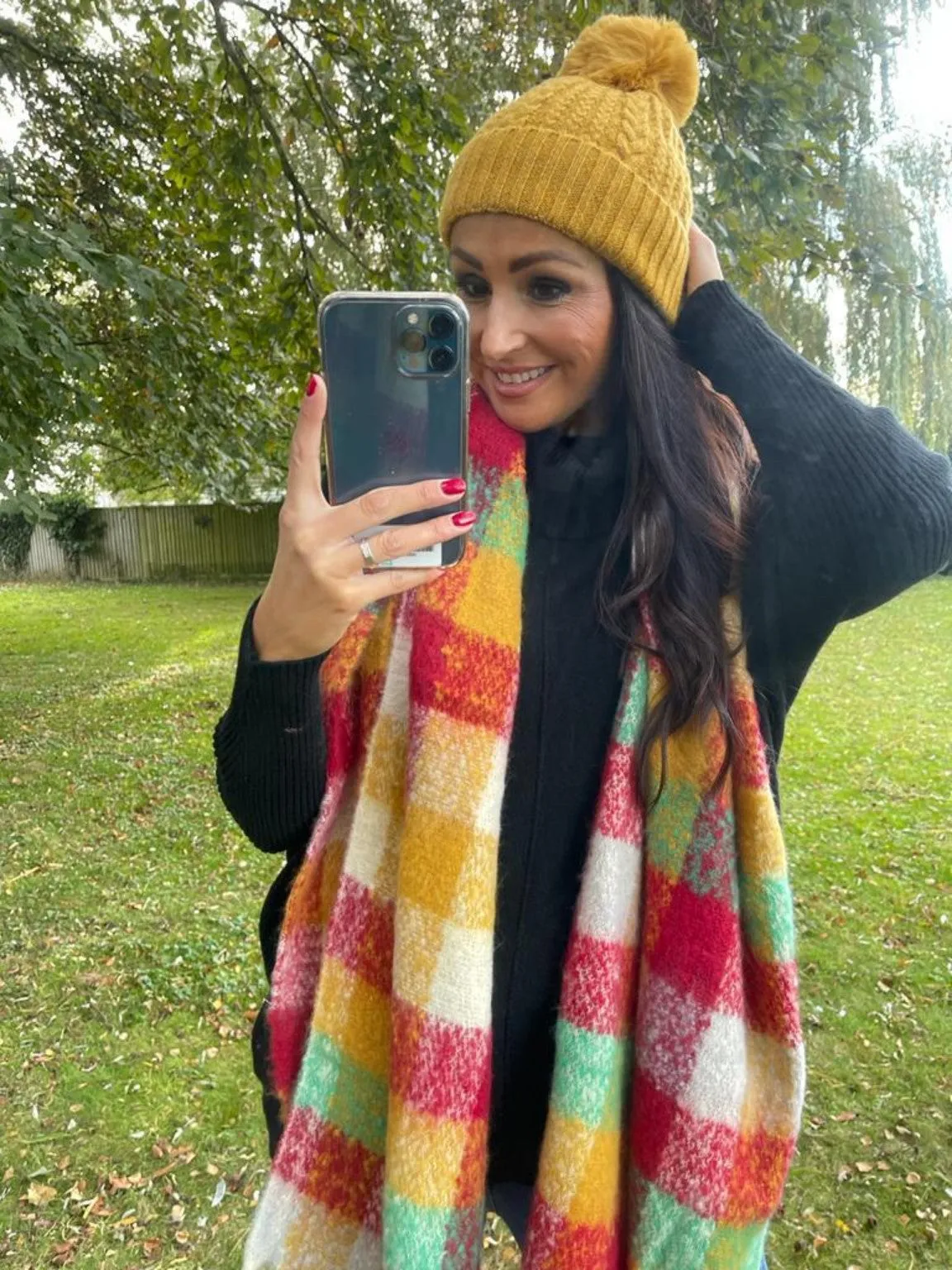 Big Checked Cosy Scarf