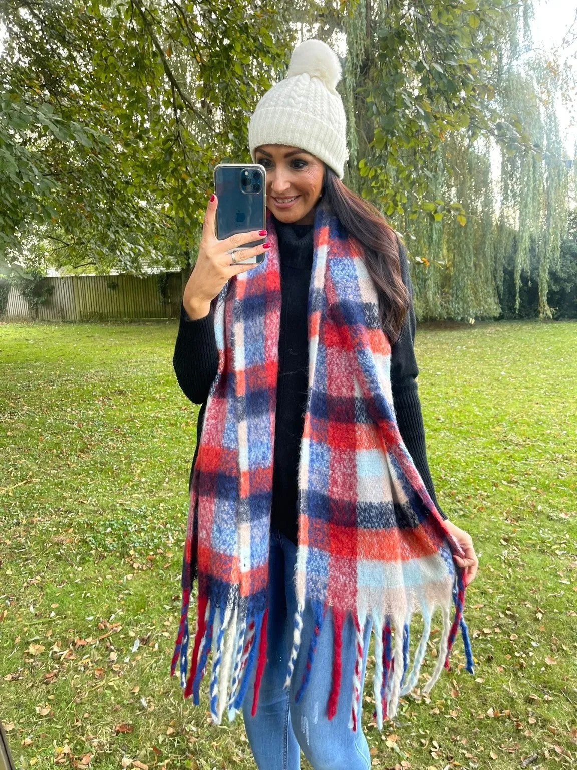 Big Checked Cosy Scarf