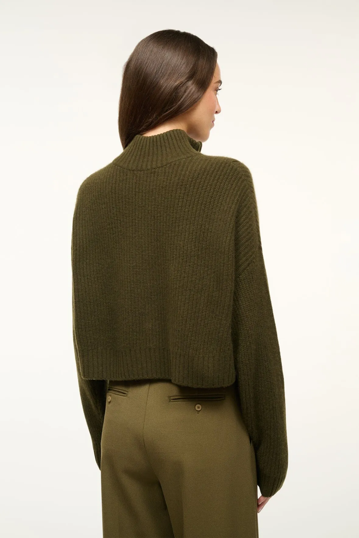 CASHMERE CROPPED HAMPTON SWEATER | OLIVE