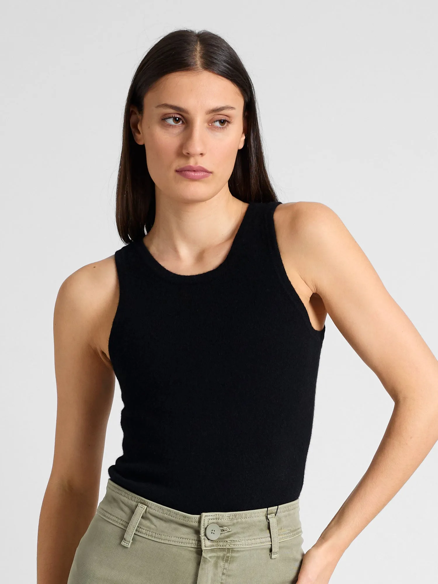 Cashmere singlet "Tyra" - black