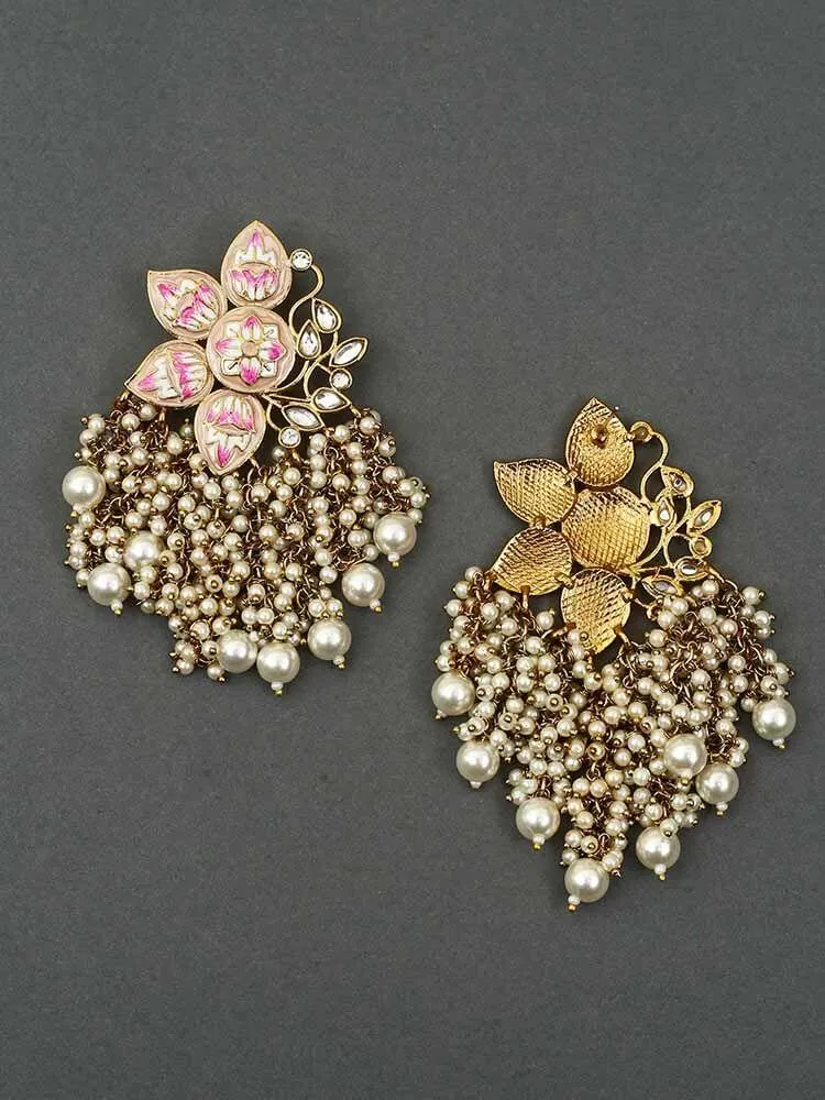 Crepe Pearls Chakrika Earrings