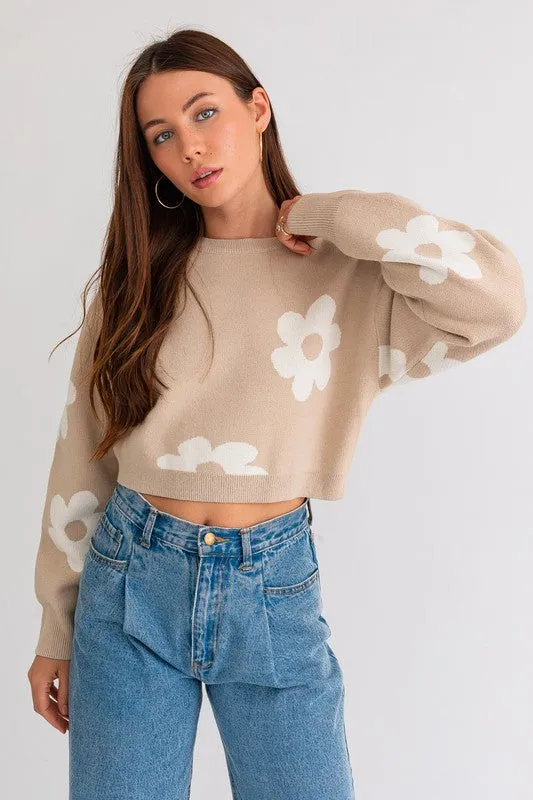 Crop Sweater with Daisy Pattern