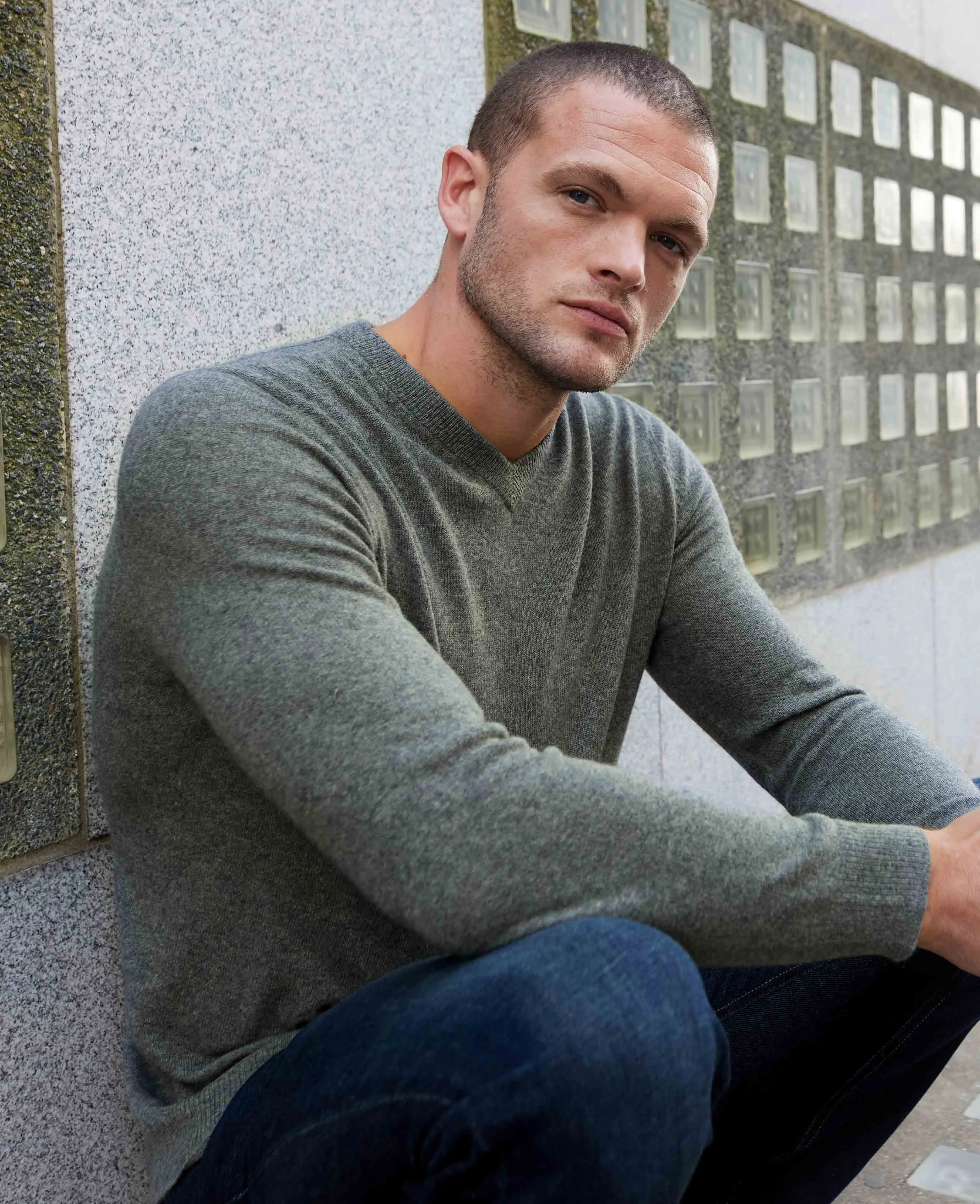 Grey Wool Cashmere V-Neck Jumper