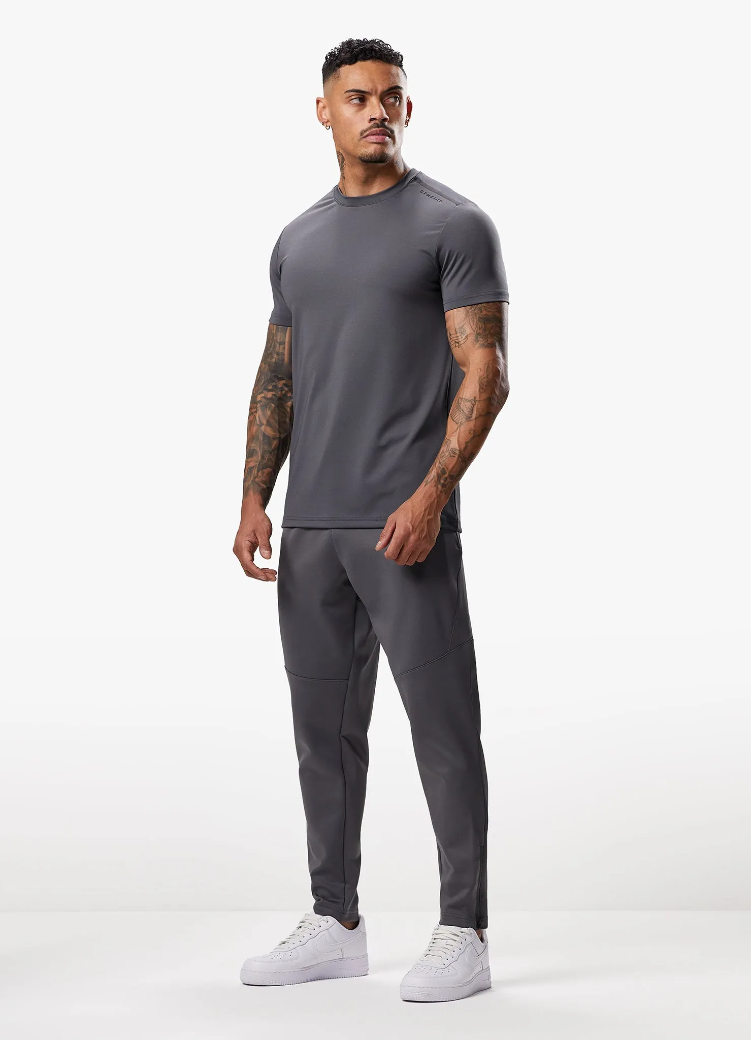 Gym King Alpha Poly Tee - Graphite