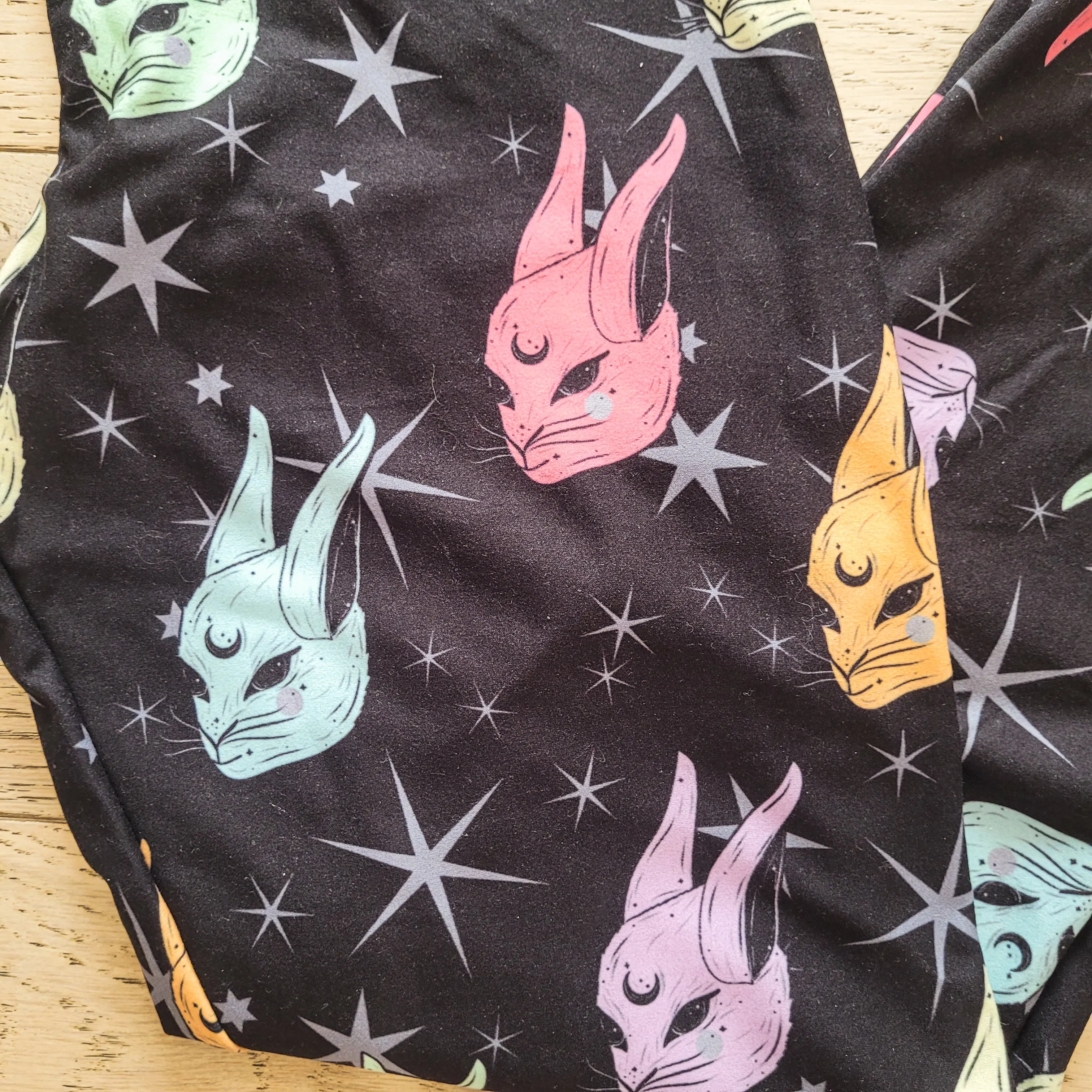 Magical Rabbits (Exclusive) - High-quality Handcrafted Vibrant Leggings