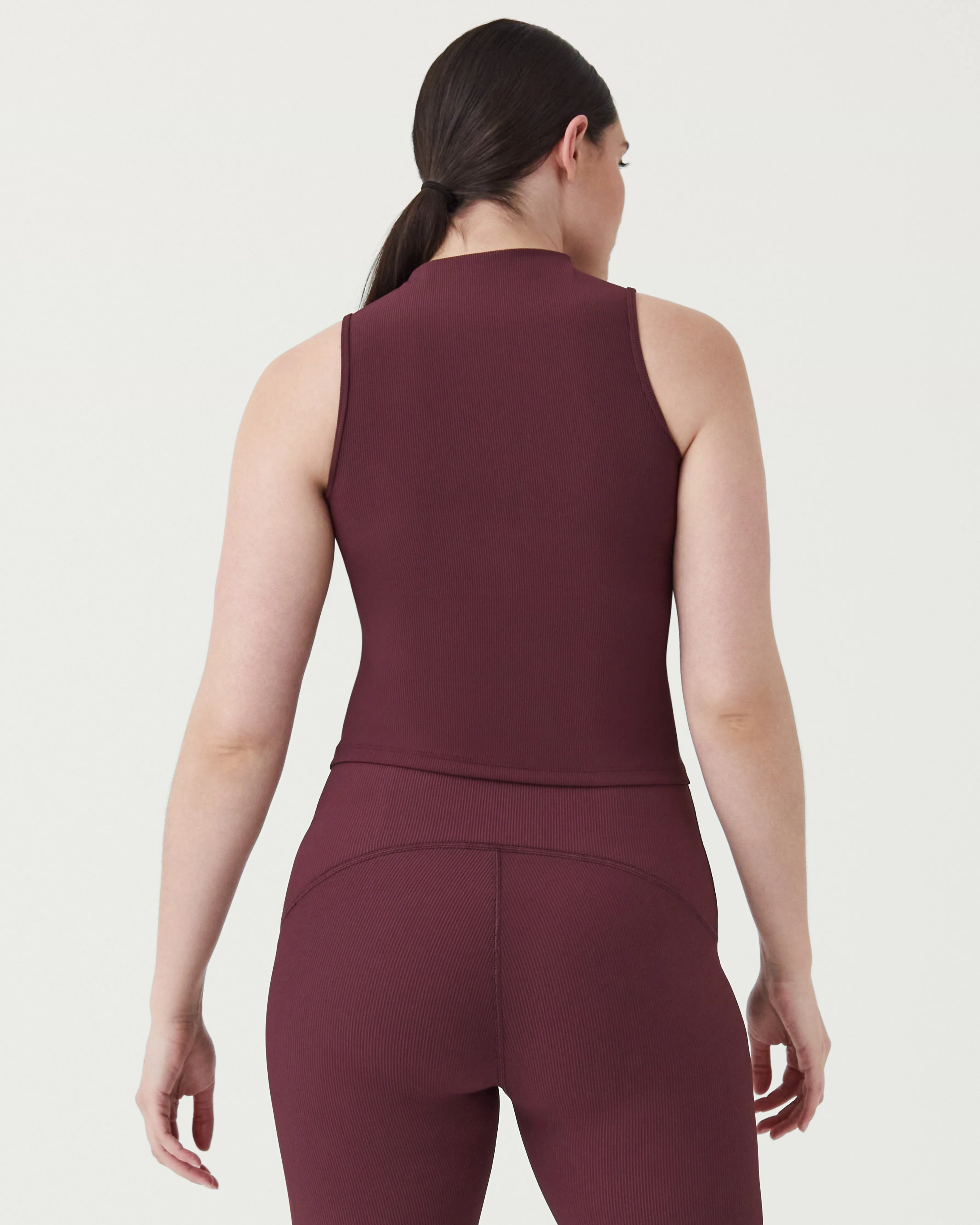 SPANXshape™ Get Moving Contour Rib Tank