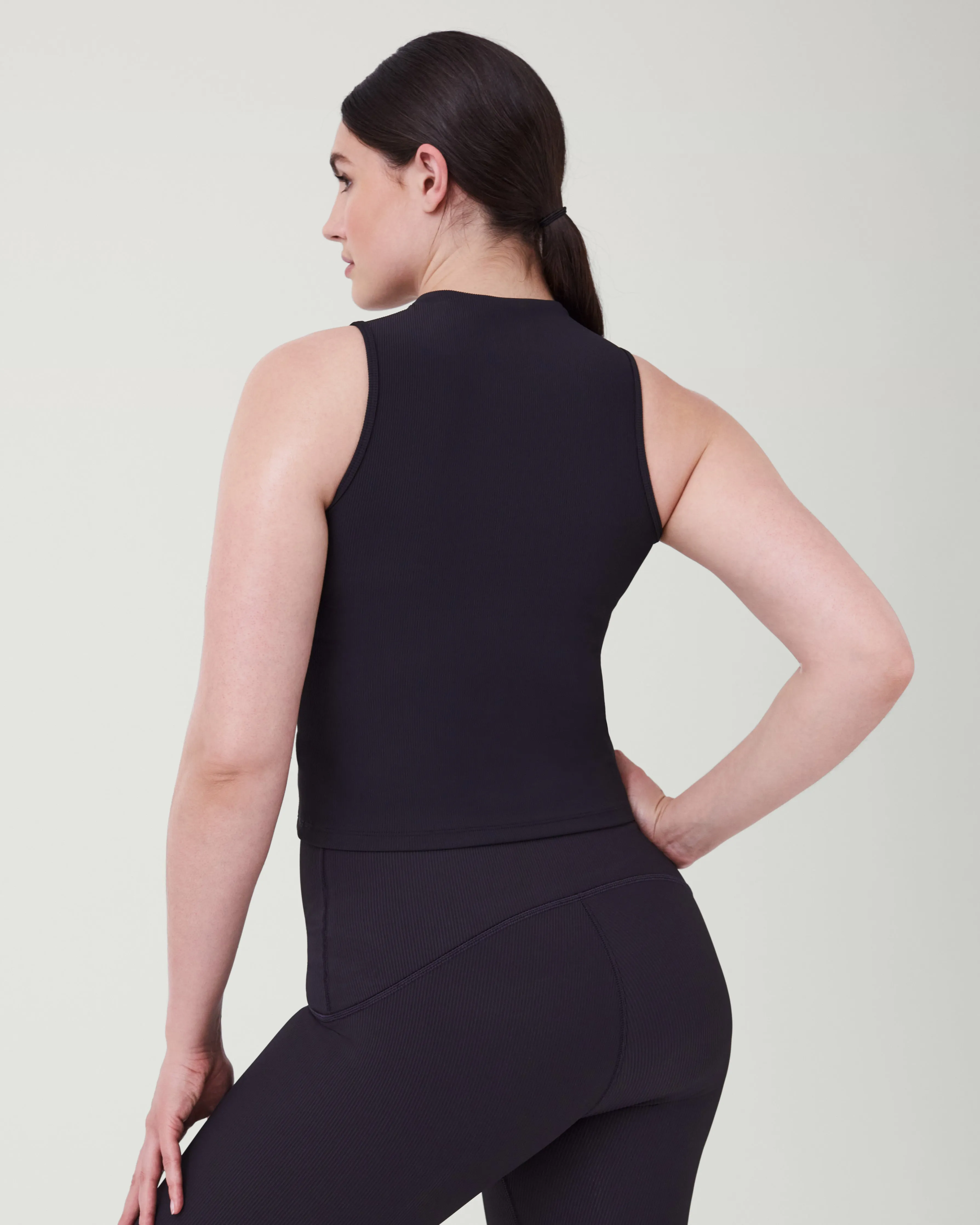 SPANXshape™ Get Moving Contour Rib Tank